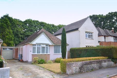 8 Clarendon Close, Broadstone, BH18 9HR