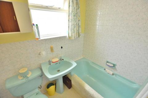 8 Clarendon Close, Broadstone, BH18 9HR