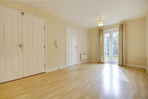 2 bedroom flat for sale - Whitehall Croft, Leeds, West Yorkshire, LS12