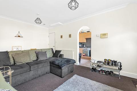 15 Aviary Row, Leeds, LS12 2NZ