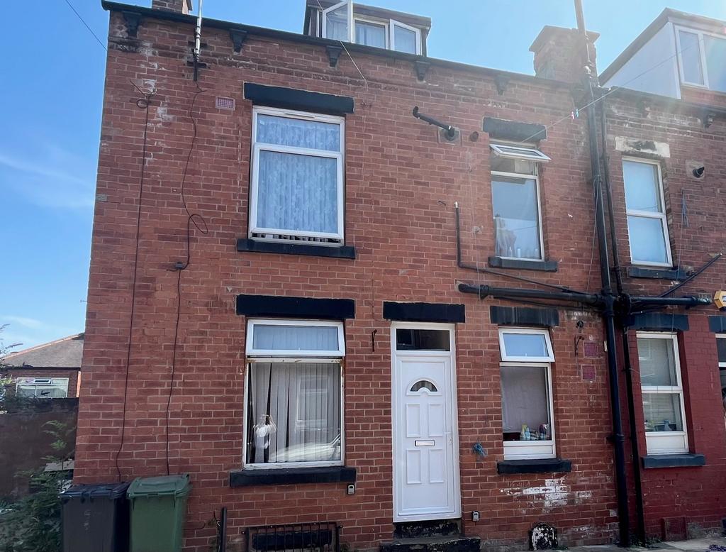 Thornton Grove, Leeds, West... 2 bed end of terrace house £125,000