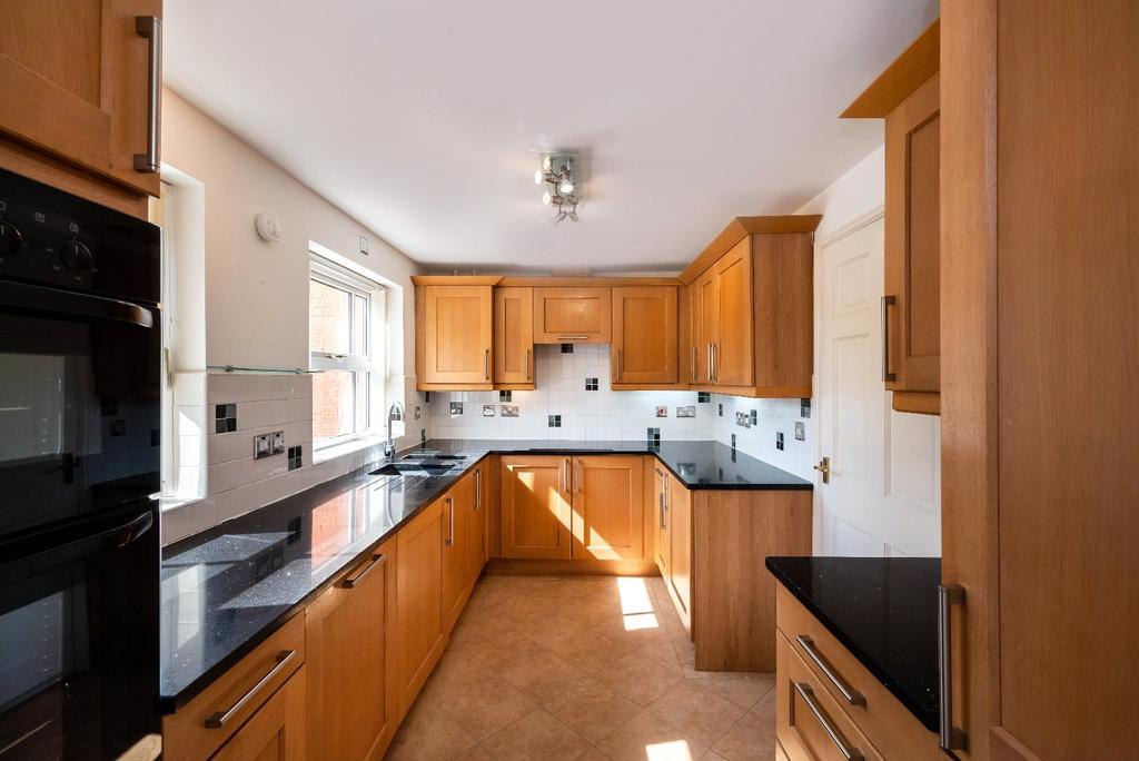 Roseberry Grove, Clifton Moor, York... 3 bed end of terrace house £