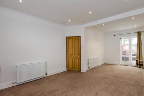 4 bedroom end of terrace house for sale - The Old Post Office, Northfield Terrace, York, YO24
