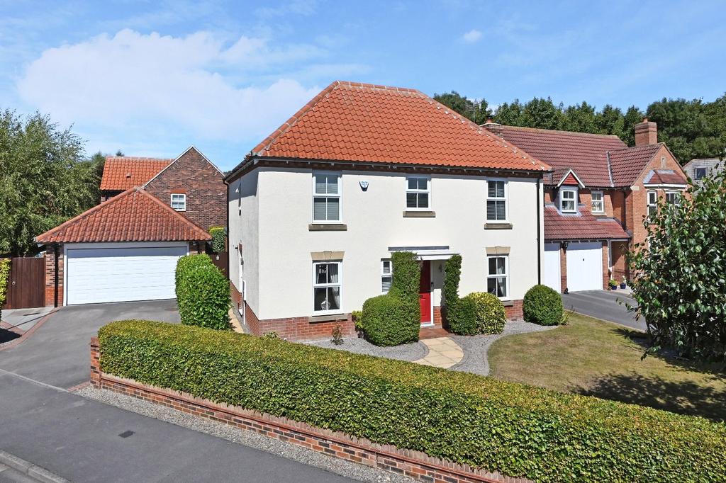 Earswick Chase, Earswick, York, YO32 4 bed detached house for sale £