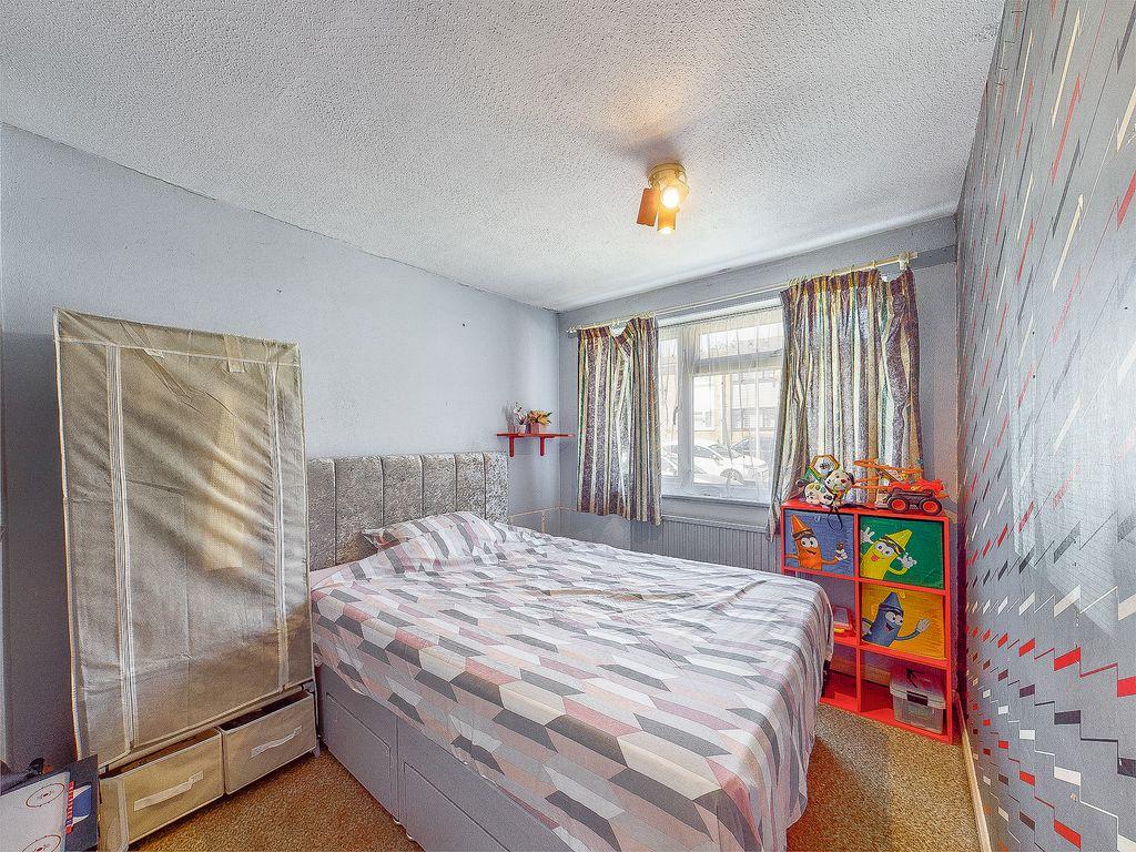 Bedroom 2 (Double)
