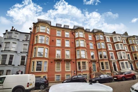 16 bedroom flat share for sale, Prince of Wales Terrace, Scarborough, North Yorkshire, YO11