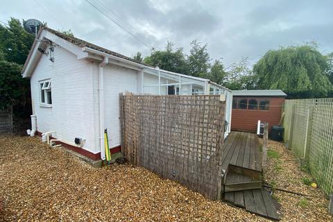 1 bedroom bungalow to rent, 55 Ringwood Road, Avon, CHRISTCHURCH BH23