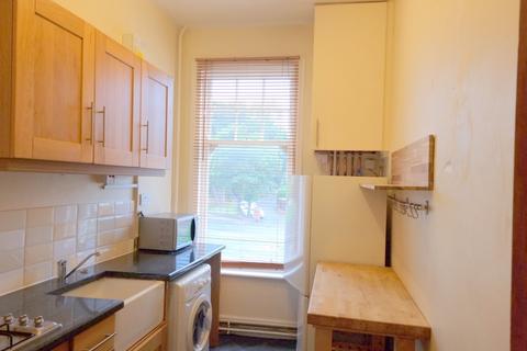 2 bedroom flat to rent, Rowlandson Terrace, Grangetown, Sunderland, SR2