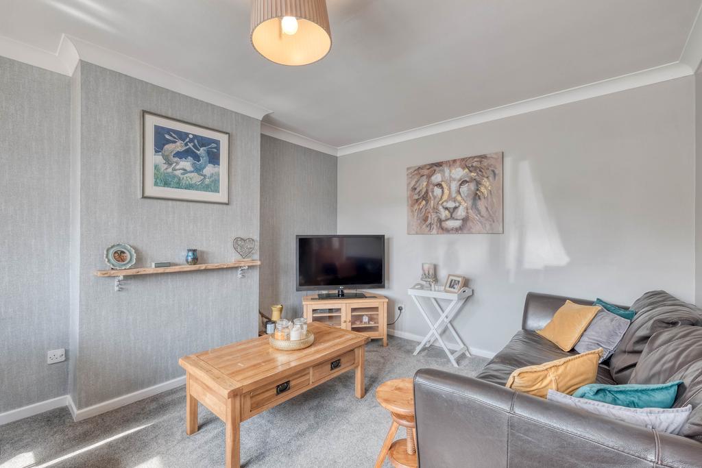 Byland Close, Bromsgrove, B61 7PL 3 bed semidetached house £300,000