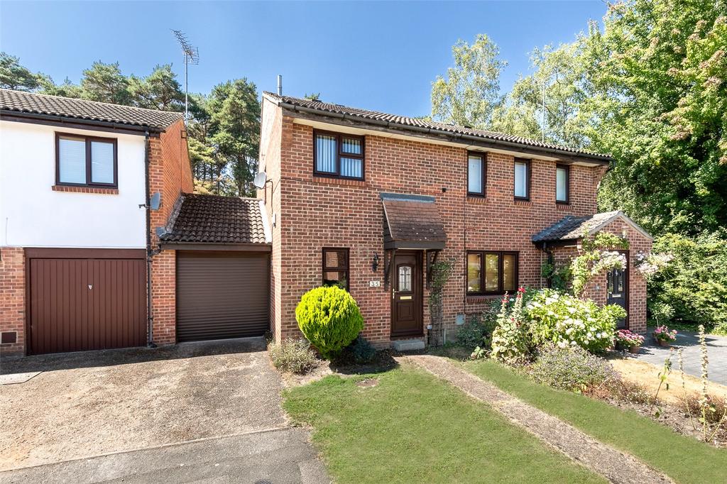 Chisbury Close, Forest Park, Bracknell, Berkshire, RG12 2 bed semi