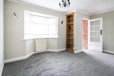 25 Gillian Drive, Rhyl, LL18 4TB
