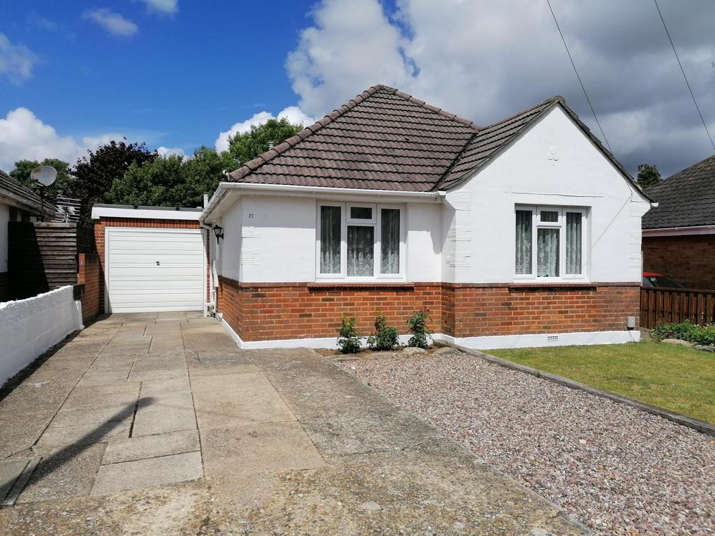 Bearwood 3 bed bungalow to rent £1,450 pcm (£335 pw)