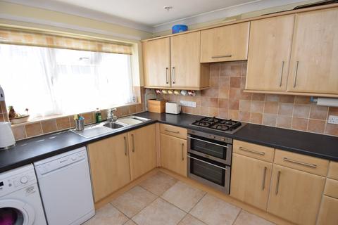 53 Willow Drive, Durrington, Salisbury, SP4 8DE