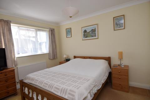 53 Willow Drive, Durrington, Salisbury, SP4 8DE