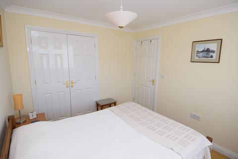 53 Willow Drive, Durrington, Salisbury, SP4 8DE