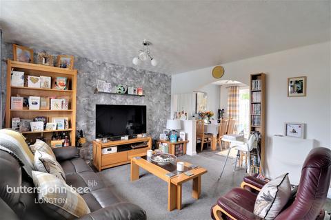 6 Comfrey Close, Stoke-on-trent, ST3 7YJ