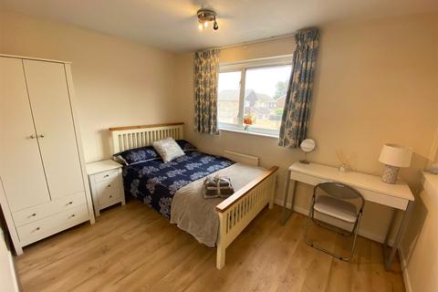 1 bedroom in a house share to rent - Trevelyan, Bracknell, Berkshire, RG12
