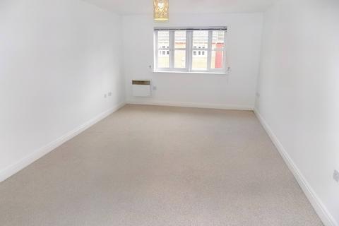 3 bedroom apartment to rent, Clifton Gate, Lytham St. Annes FY8