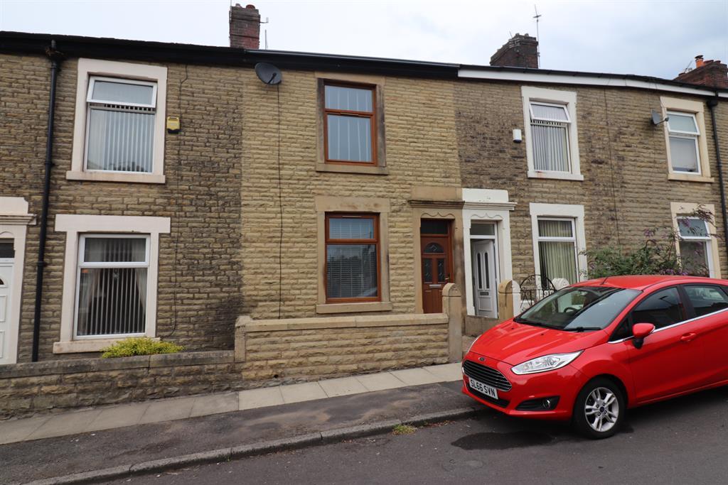 Ellison Fold Terrace, Darwen, BB3 3EB 2 bed terraced house £695 pcm
