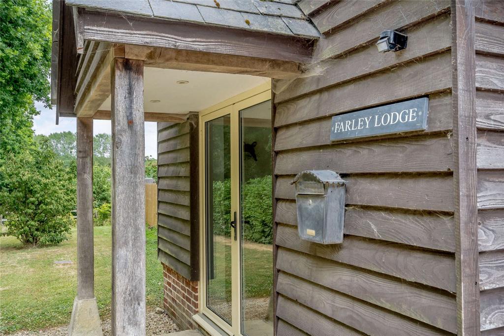 Annex Outside
