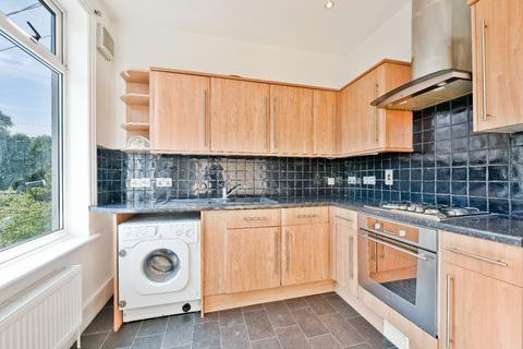 2 bedroom flat for sale, George Lane, London, Greater London, SE13