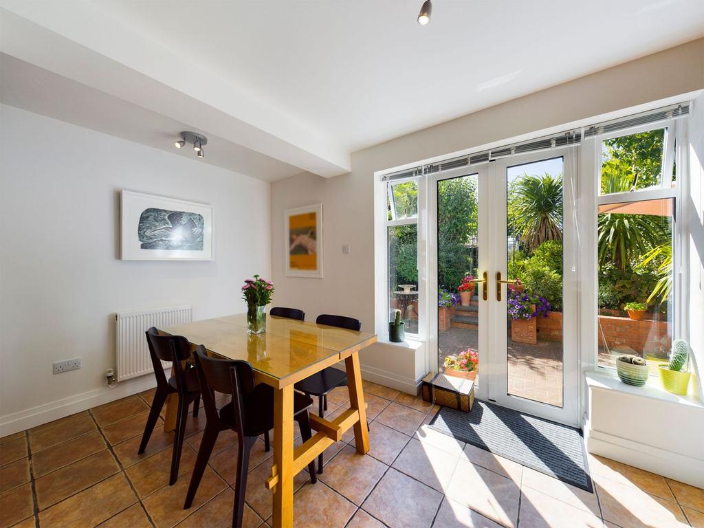 Kitchen/dining room