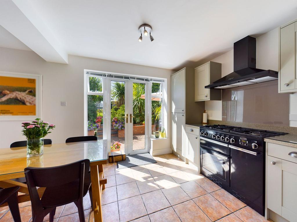 Kitchen/dining room