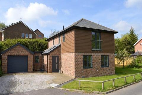 3 bedroom detached house for sale, Balaclava Lane, Wadhurst, East Sussex, TN5