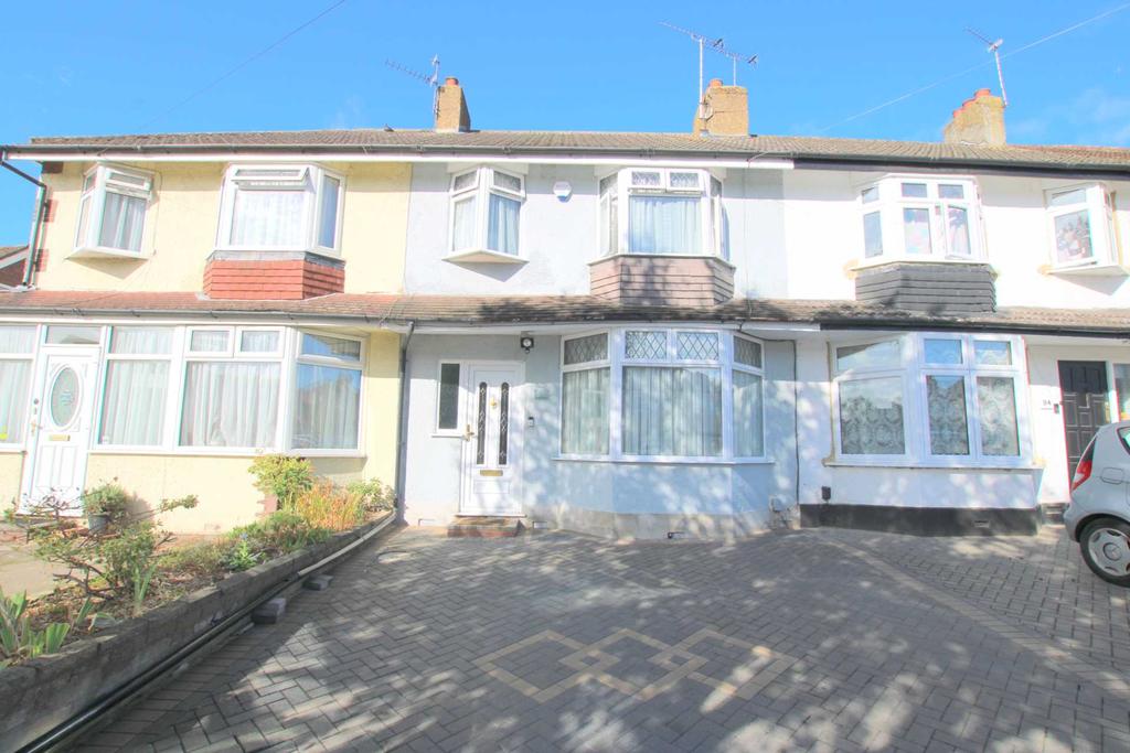 Westfield Avenue, Knutsford Estate, 3 bed terraced house £525,000