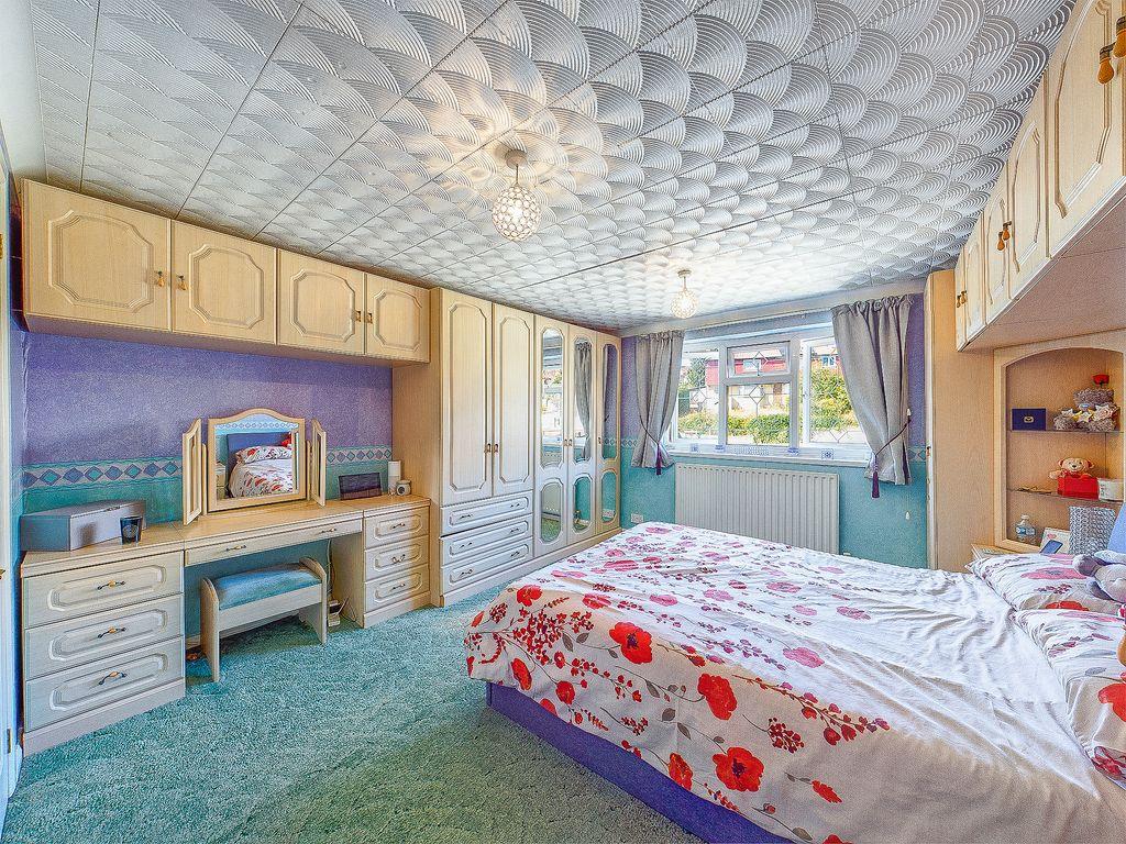 Bedroom 1 (Double)