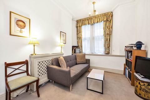 1 bedroom apartment to rent, Pall Mall, SW1