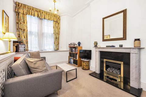 1 bedroom apartment to rent, Pall Mall, SW1