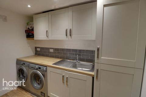 15 Brewery Lane, Carlton Le Moorland, Lincoln, LN5 9HZ