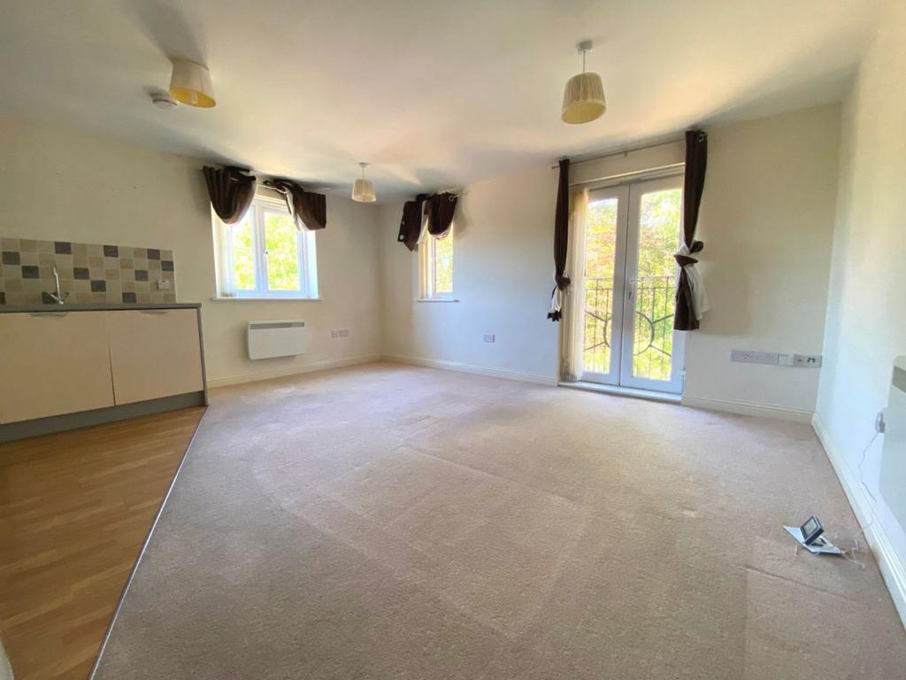 Open plan lounge/kitchen area