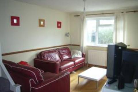 3 bedroom house to rent, Express Drive, Goodmayes, IG3