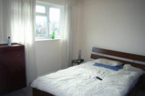 3 bedroom house to rent, Express Drive, Goodmayes, IG3