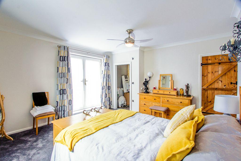 Bedroom 1 (Double with Ensuite)
