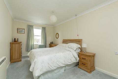 2 bedroom retirement property for sale - Flat 26 Kirkland Court, 8 Lasswade Road, EDINBURGH, EH16 6RZ