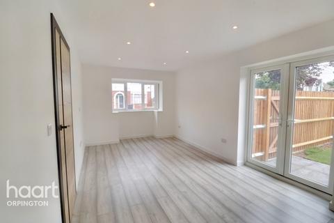 5 Maberley Road, Beckenham, BR3 4DX