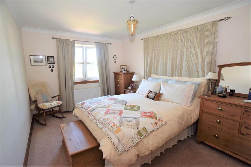 8 Auld Brig View, Auldgirth DG2 0 XE - Grieve Grier