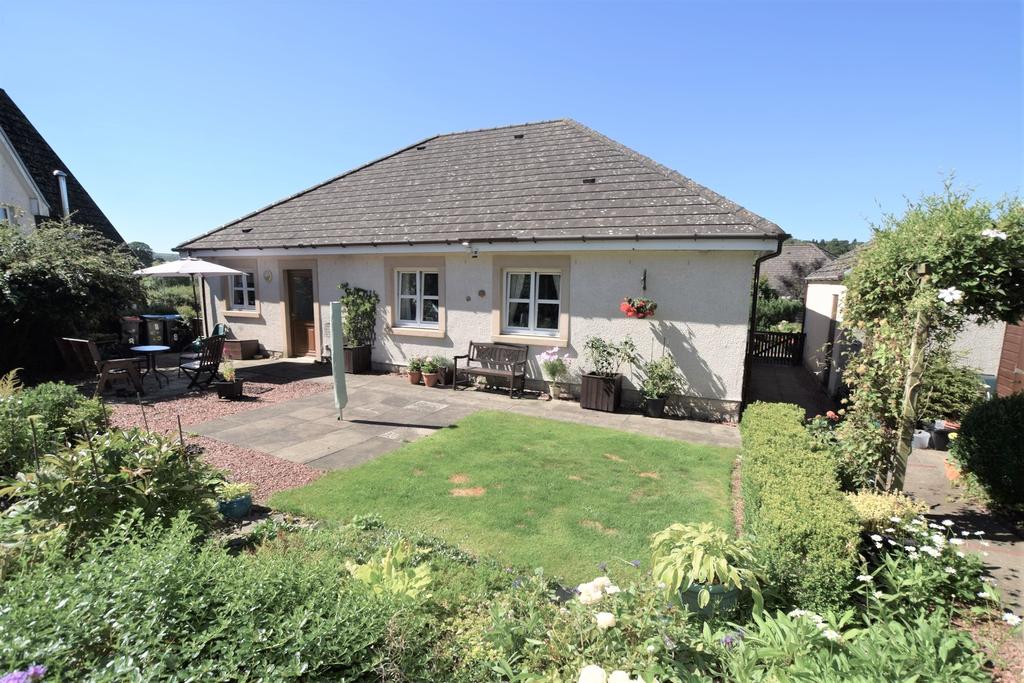 8 Auld Brig View, Auldgirth DG2 0 XE - Grieve Grier