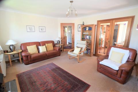 8 Auld Brig View, Auldgirth, Dumfries, DG2 0XE