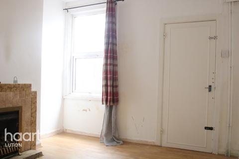 59 Ash Road, Luton, LU4 8AG