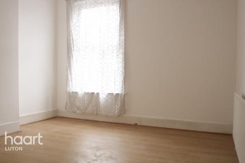 59 Ash Road, Luton, LU4 8AG