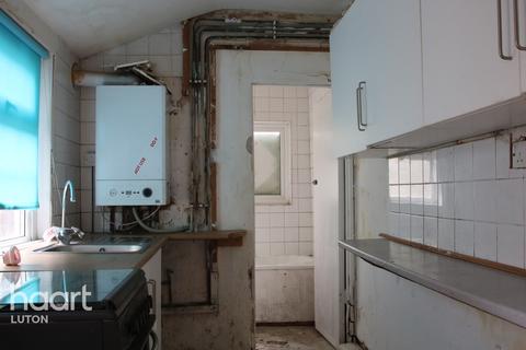 59 Ash Road, Luton, LU4 8AG
