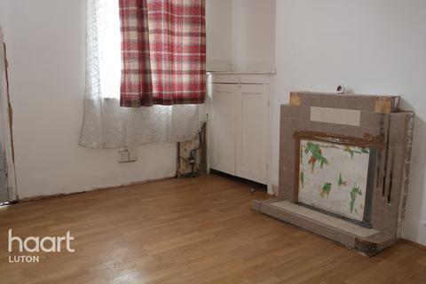 59 Ash Road, Luton, LU4 8AG
