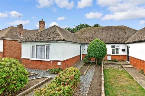 2 bedroom semi-detached bungalow for sale - Nethercourt Farm Road, Ramsgate, Kent