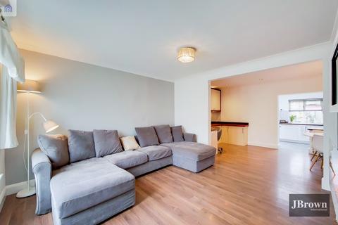 143 Birchanger Road, London, SE25 5BH
