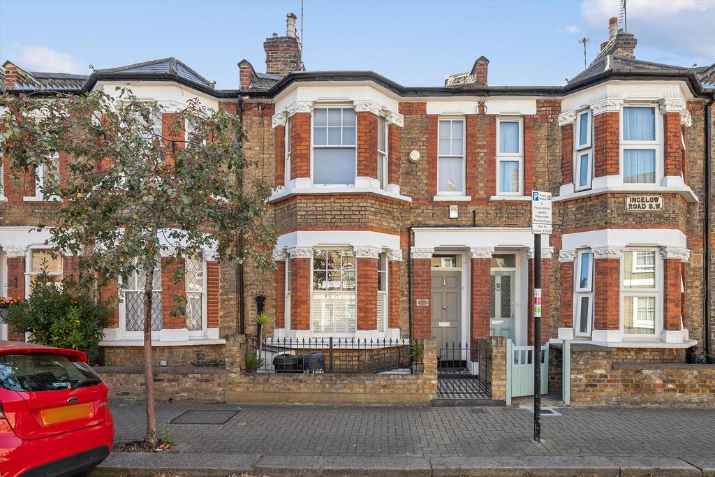 Ingelow Road, London, SW8 3 bed terraced house £1,150,000