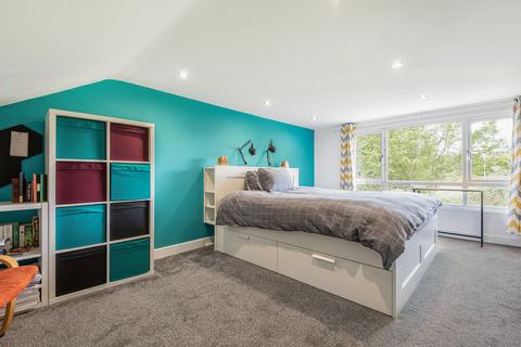 83 Boothroyd Drive, Leeds, LS6 2SL